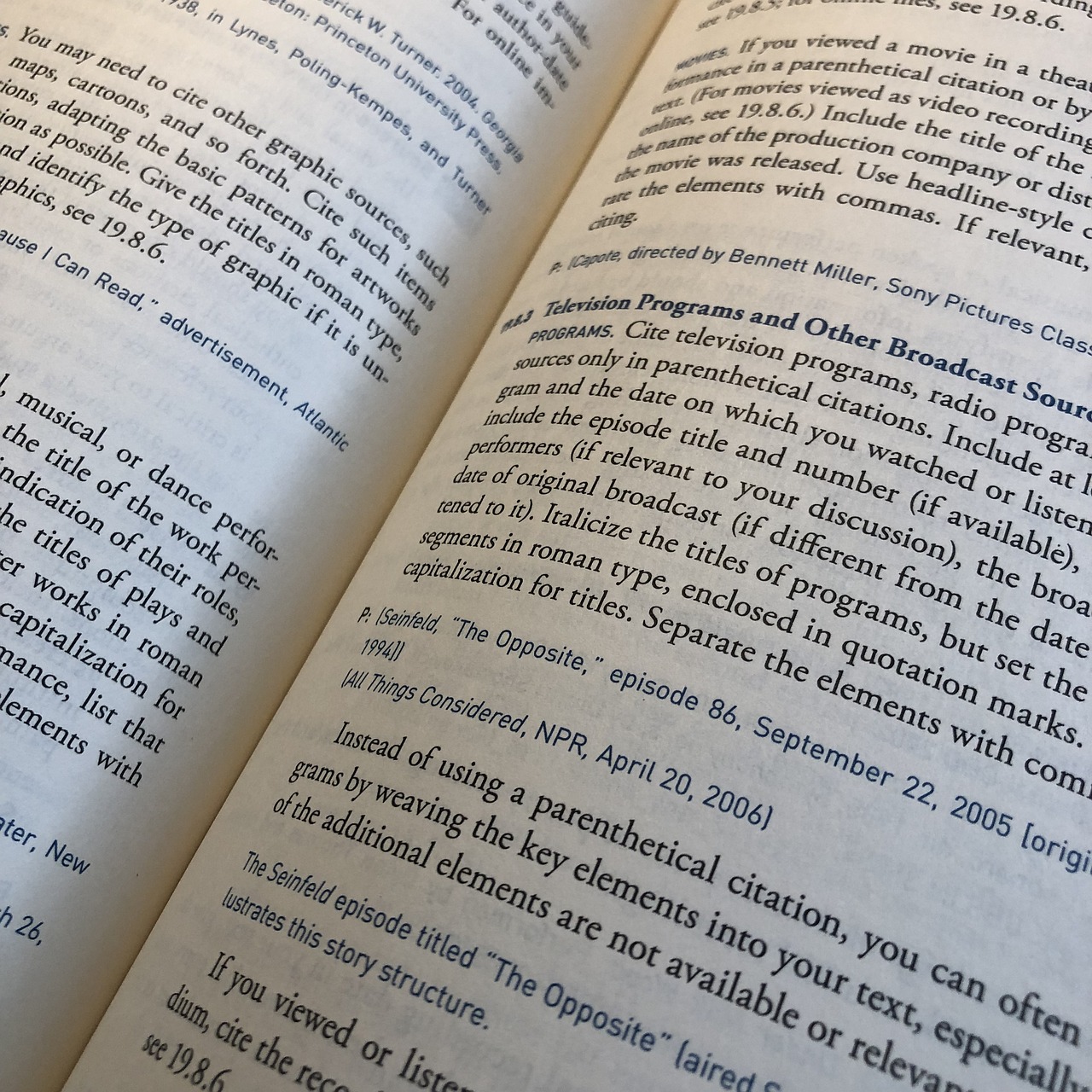 Self-Plagiarism: Apakah Mengutip Karya Sendiri Termasuk Plagiat? - Edisi February 2026